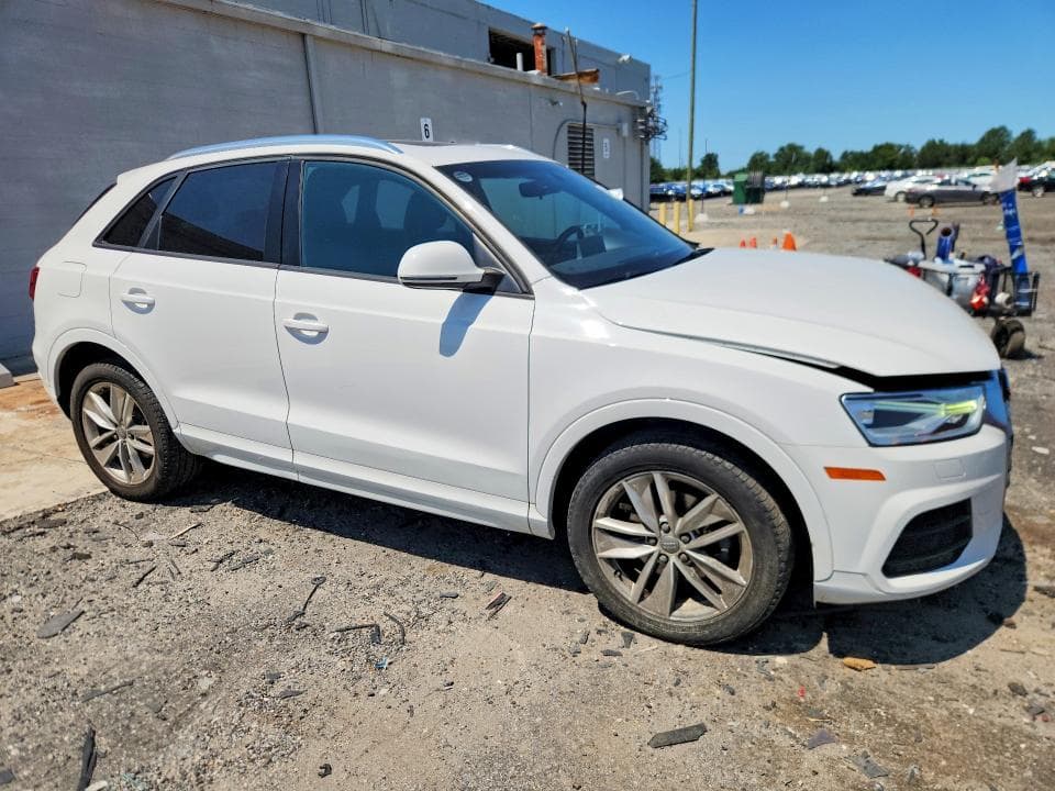 2017 AUDI Q3 PREMIUM 4