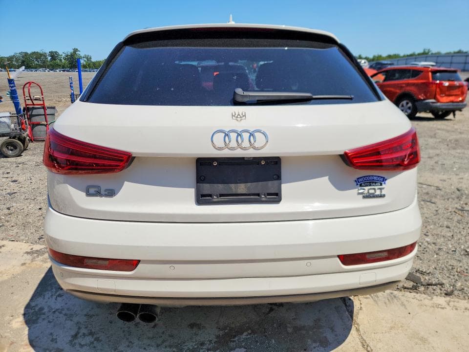 2017 AUDI Q3 PREMIUM 6
