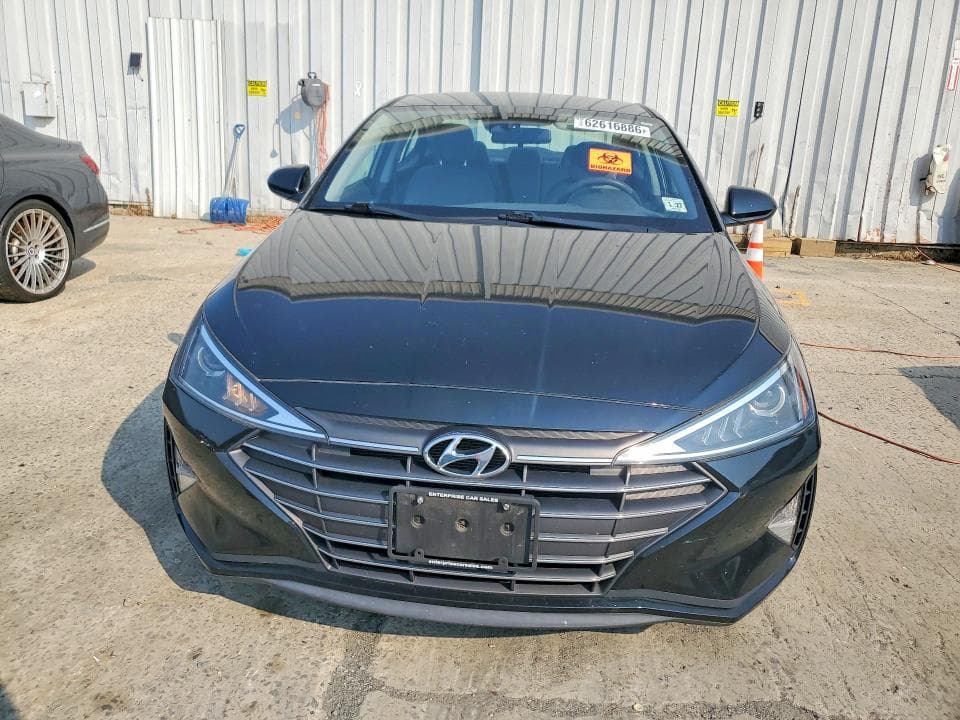 2020 HYUNDAI ELANTRA SEL 5