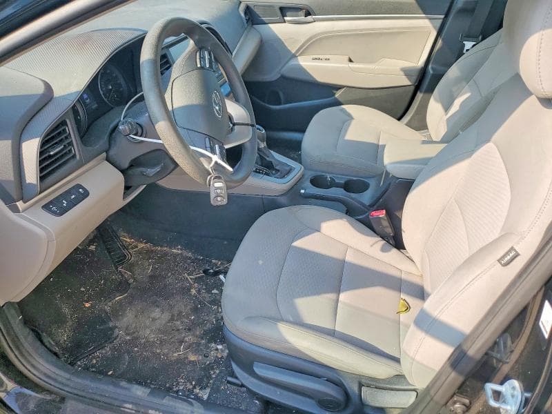 2020 HYUNDAI ELANTRA SEL 7