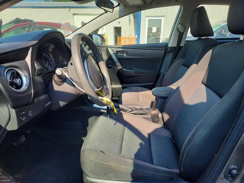 2019 TOYOTA COROLLA LE 7
