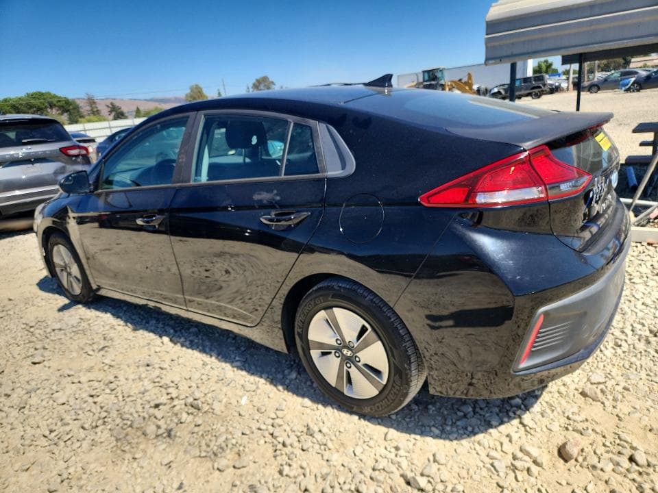 2018 HYUNDAI IONIQ BLUE 2