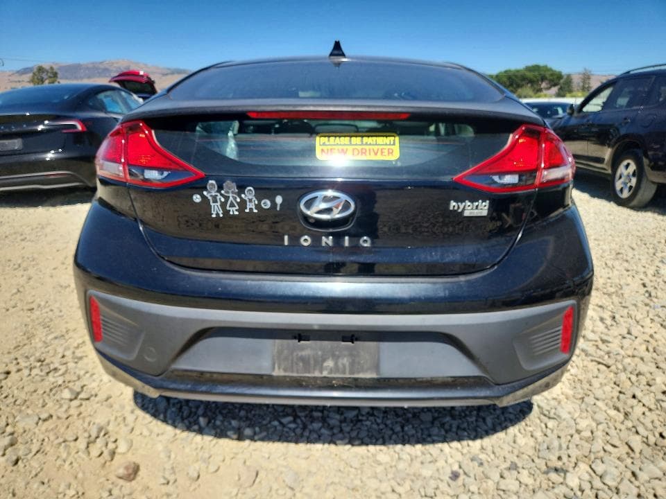 2018 HYUNDAI IONIQ BLUE 6