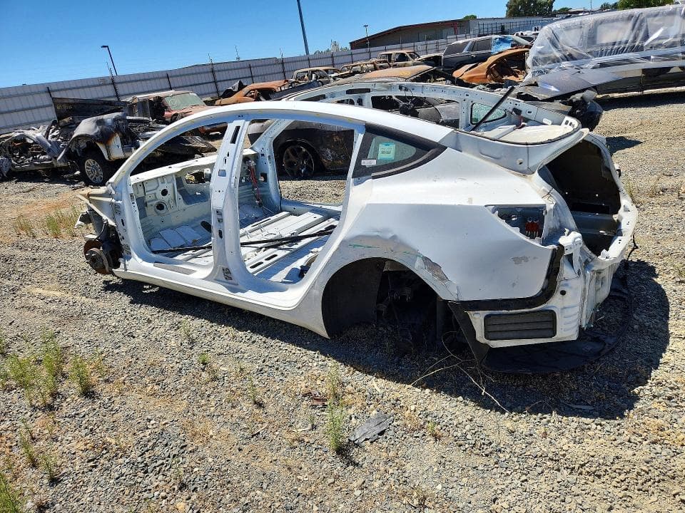 2021 TESLA MODEL 3 2