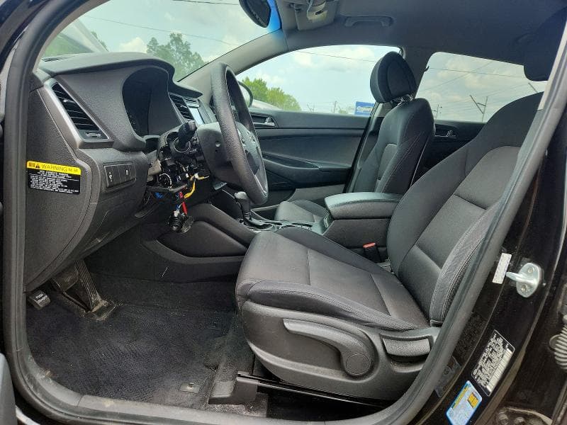 2017 HYUNDAI TUCSON SE 7