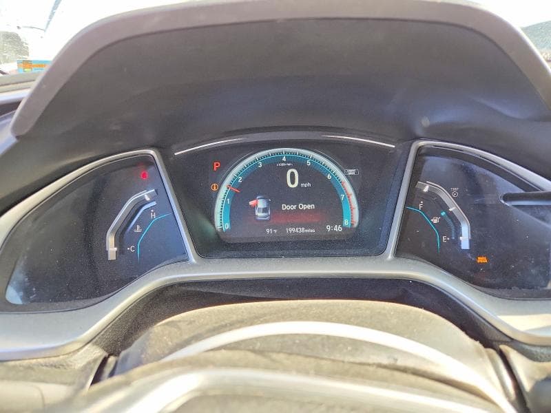 2018 HONDA CIVIC EX 9