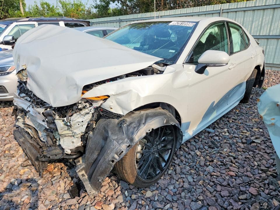 2024 TOYOTA CAMRY XSE - 1