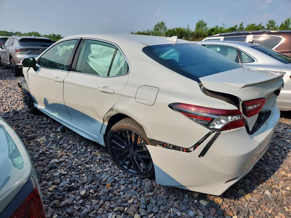 2024 TOYOTA CAMRY XSE 2