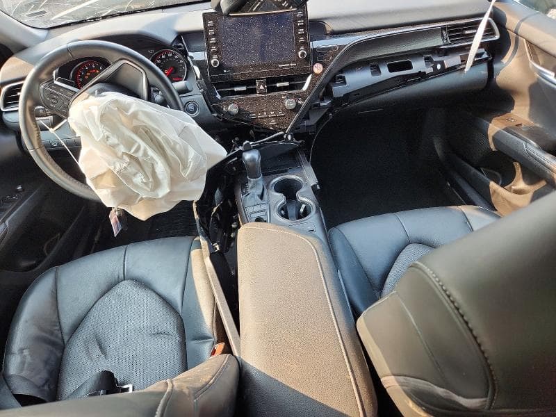 2024 TOYOTA CAMRY XSE 8