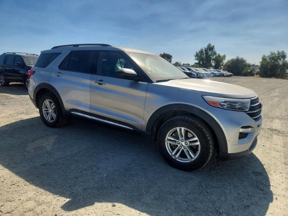 2020 FORD EXPLORER XLT 4