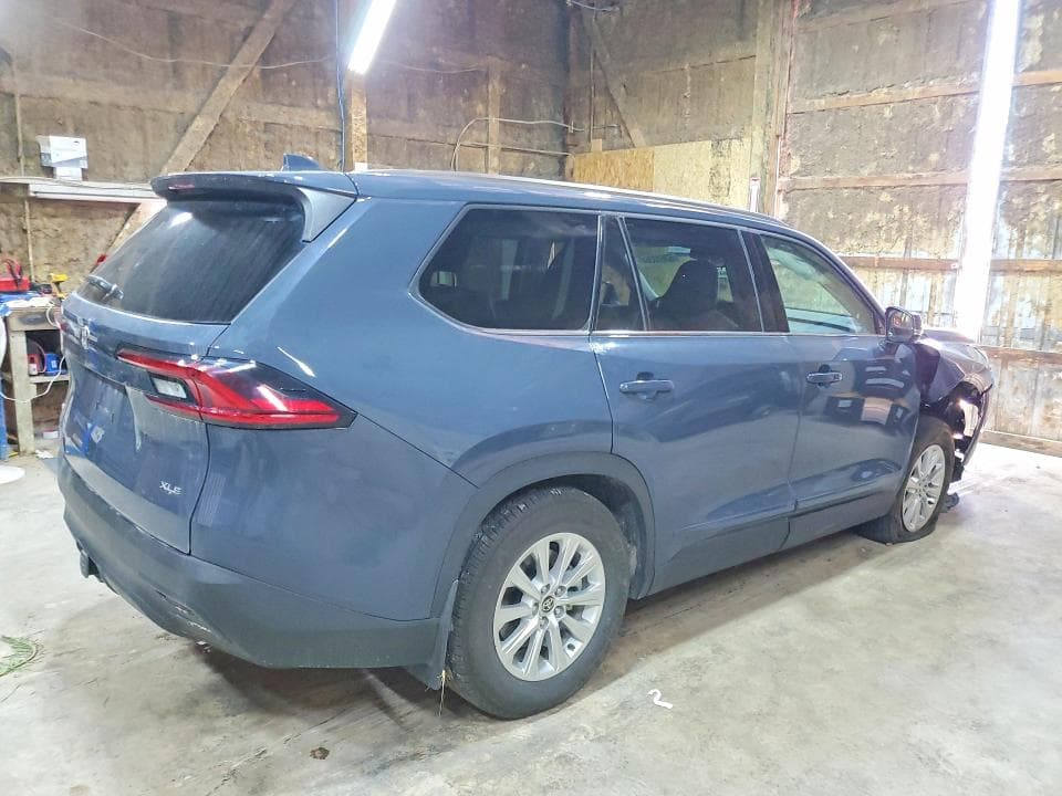 2026 TOYOTA GRAND HIGHLANDER XLE 3