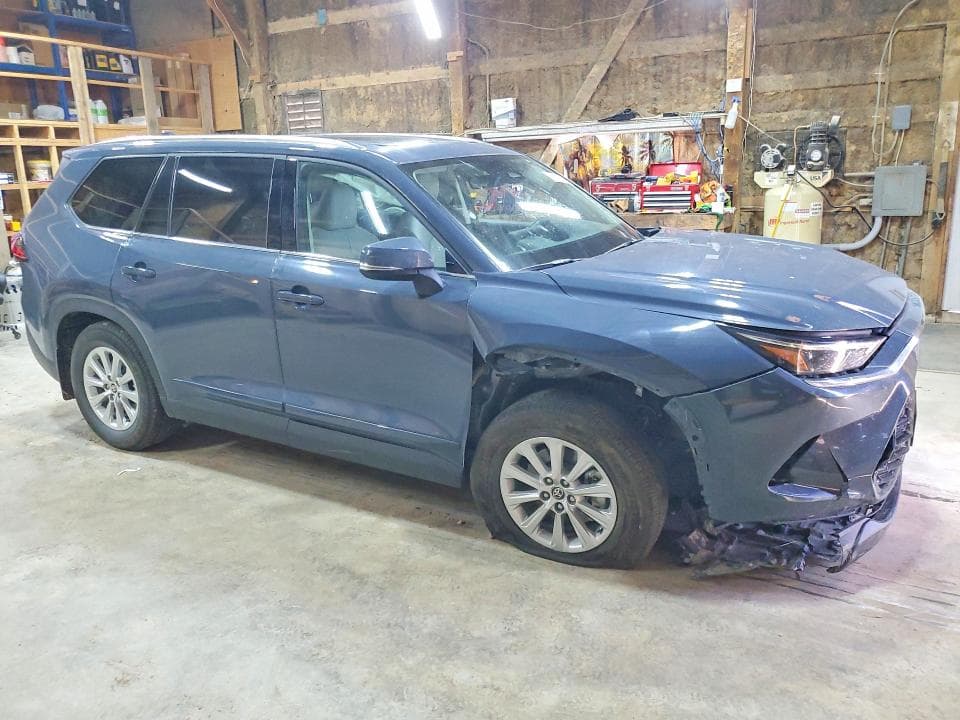 2026 TOYOTA GRAND HIGHLANDER XLE 4