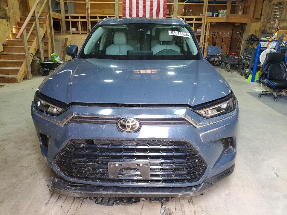 2026 TOYOTA GRAND HIGHLANDER XLE 5