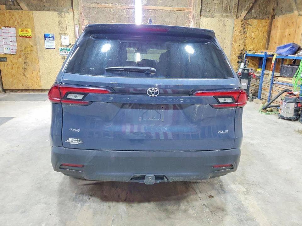 2026 TOYOTA GRAND HIGHLANDER XLE 6