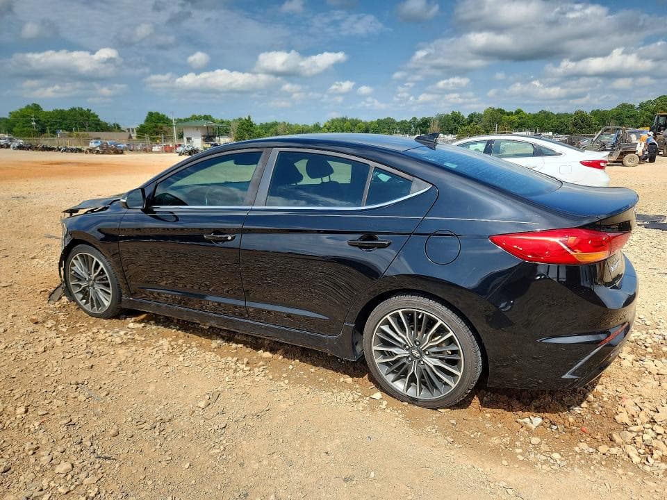 2018 HYUNDAI ELANTRA SPORT 2