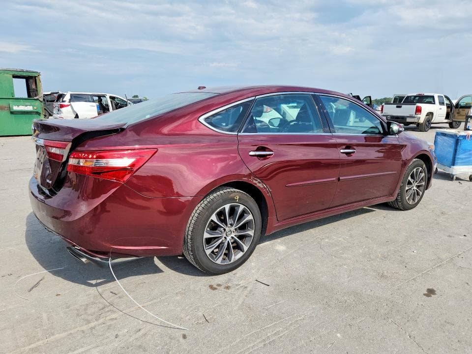 2018 TOYOTA AVALON XLE 3