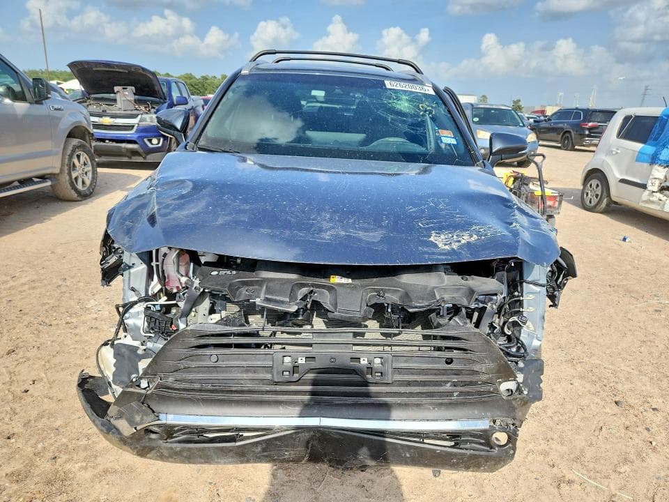 2024 TOYOTA VENZA XLE 5