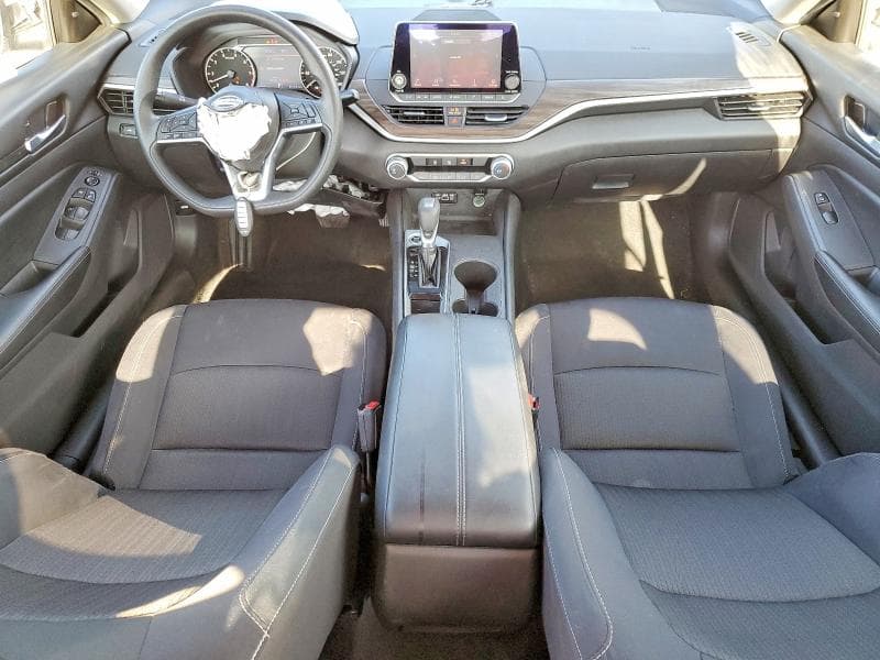 2025 NISSAN ALTIMA SV 8