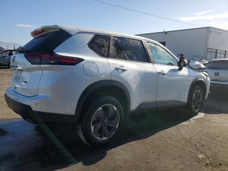 2025 NISSAN ROGUE SV 3