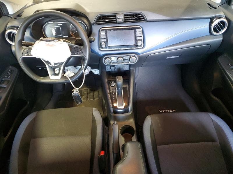 2025 NISSAN VERSA SV 8