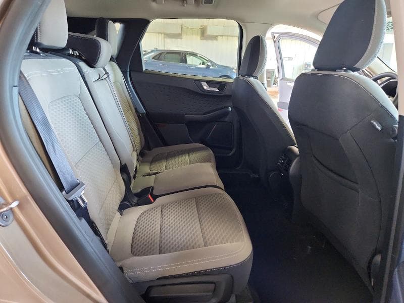 2020 FORD ESCAPE SE 10
