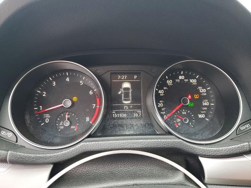 2018 VOLKSWAGEN PASSAT S 9