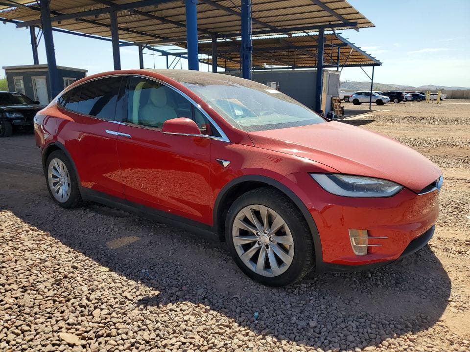 2017 TESLA MODEL X 4