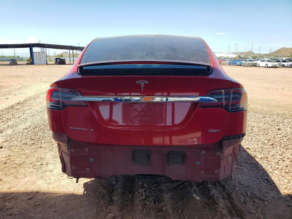 2017 TESLA MODEL X 6