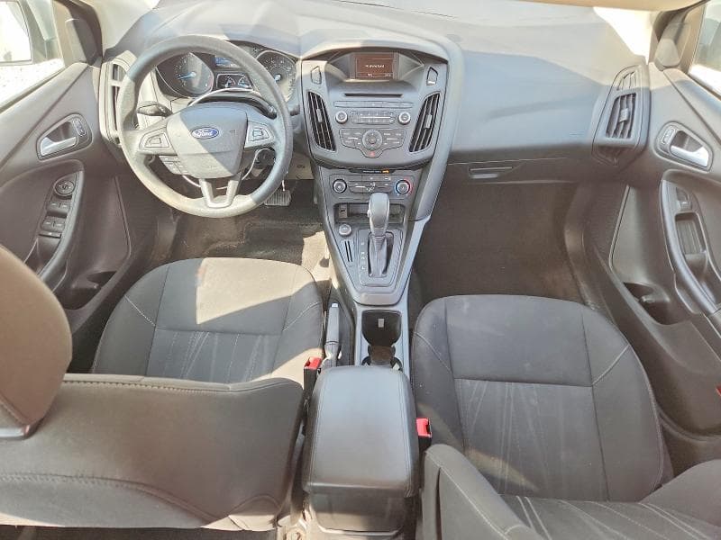 2017 FORD FOCUS SE 8