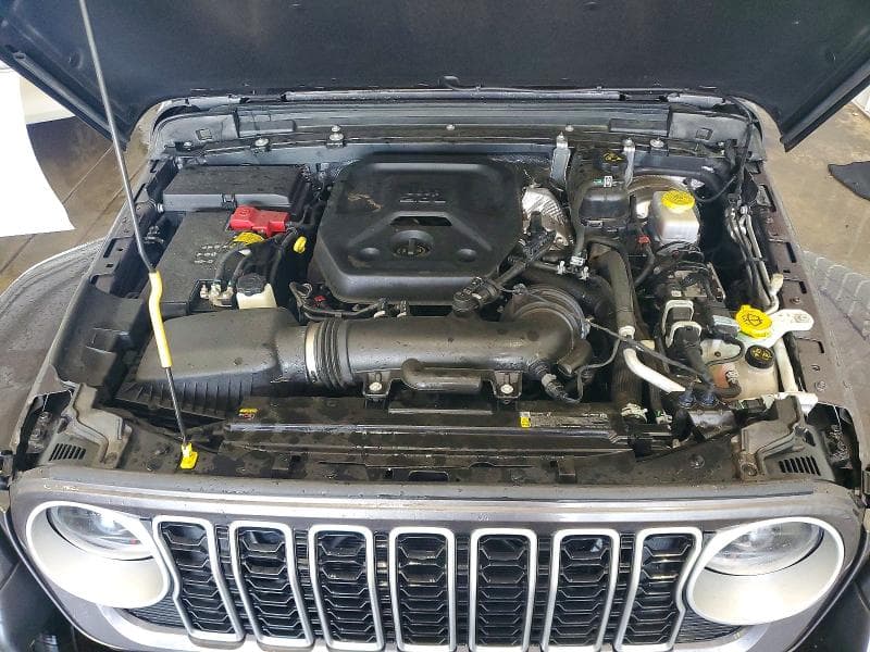 2025 JEEP WRANGLER SAHARA 12
