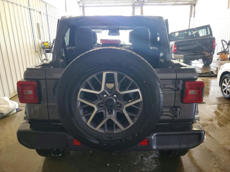 2025 JEEP WRANGLER SAHARA 6