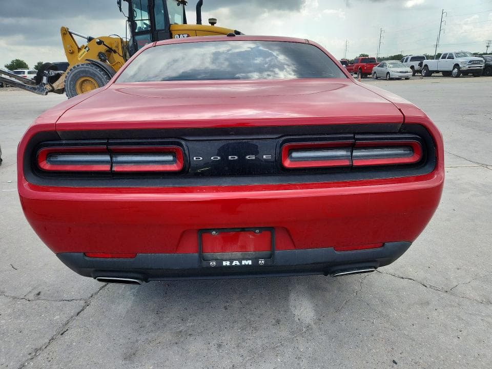 2017 DODGE CHALLENGER SXT 6