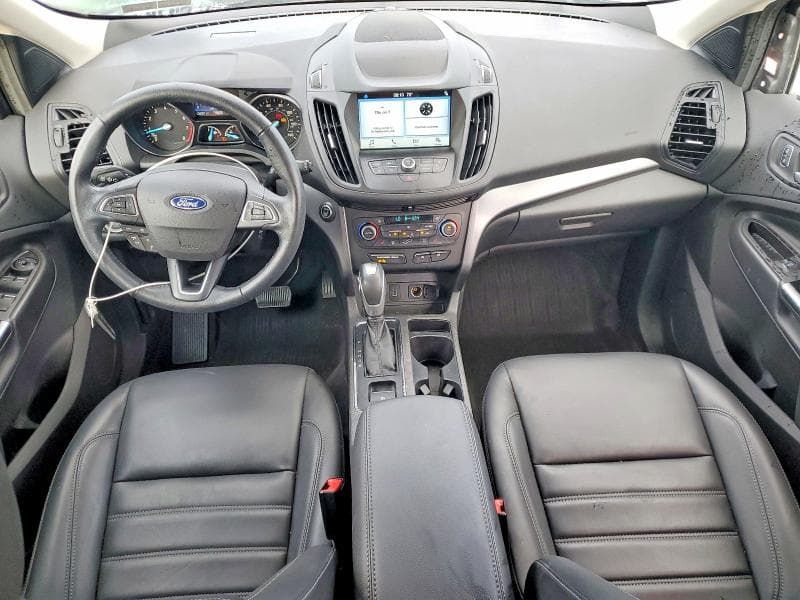 2019 FORD ESCAPE SEL 8