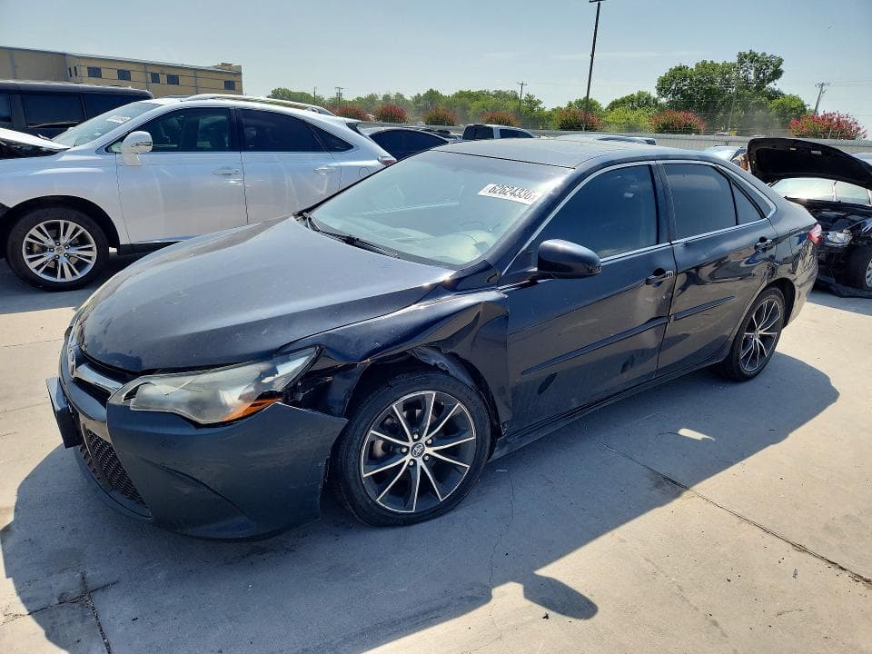 2017 TOYOTA CAMRY XSE - 1