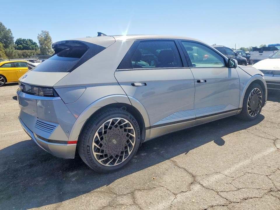 2022 HYUNDAI IONIQ 5 LIMITED 3