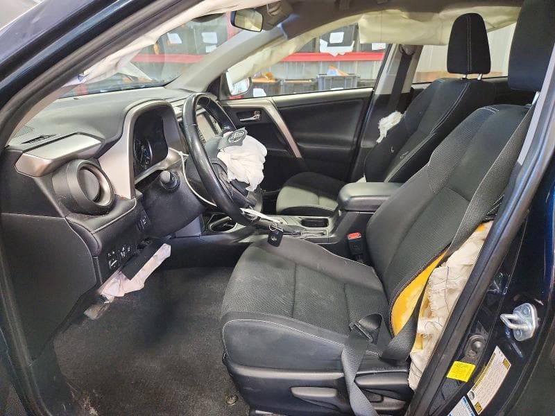 2017 TOYOTA RAV4 XLE 7