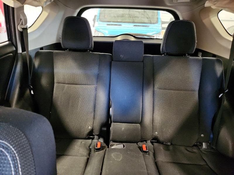 2017 TOYOTA RAV4 XLE 10