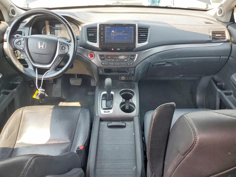 2017 HONDA PILOT EXL 8