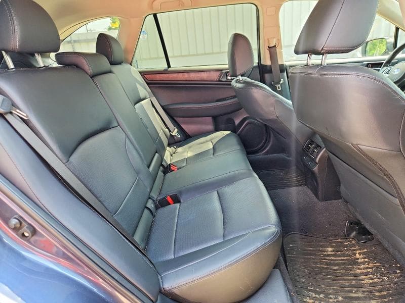 2017 SUBARU OUTBACK 3.6R LIMITED 11