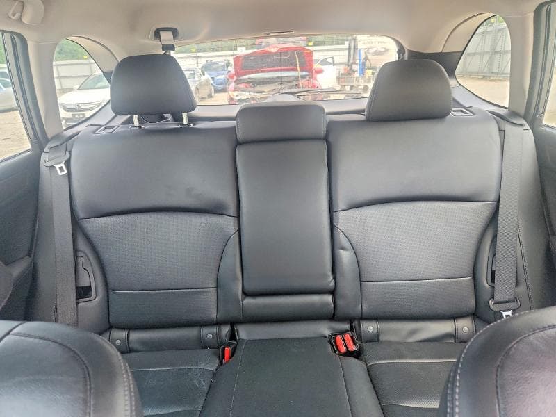 2017 SUBARU OUTBACK 3.6R LIMITED 10
