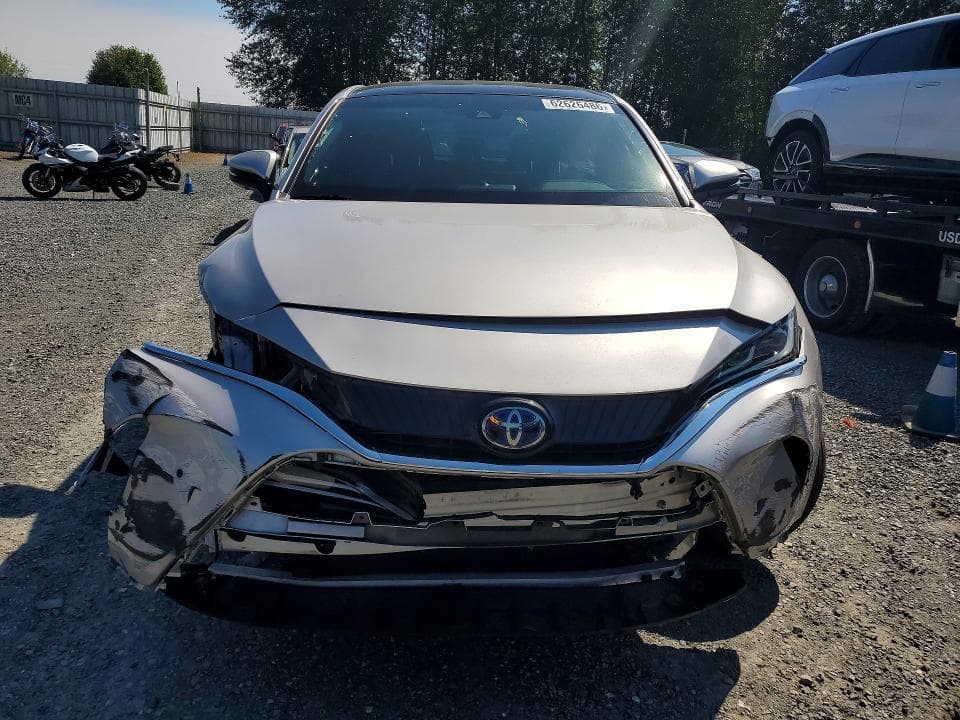 2021 TOYOTA VENZA LIMITED 5