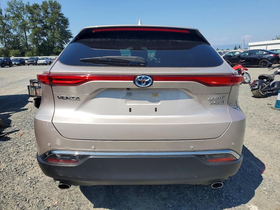 2021 TOYOTA VENZA LIMITED 6