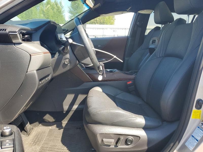 2021 TOYOTA VENZA LIMITED 7