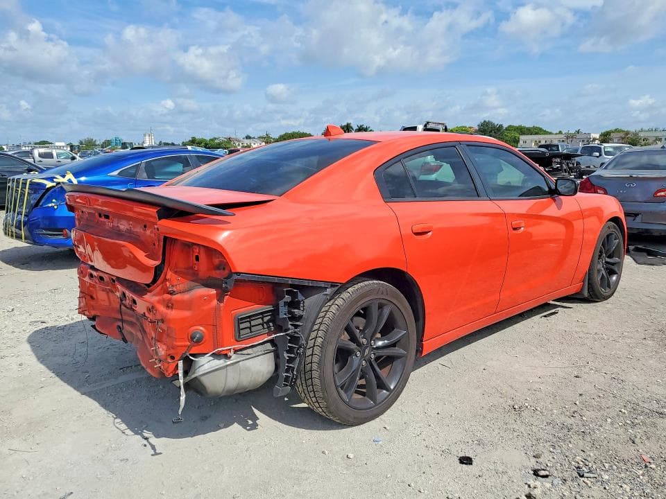 2017 DODGE CHARGER SXT 3