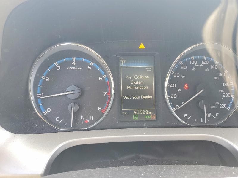 2017 TOYOTA RAV4 LIMITED 9