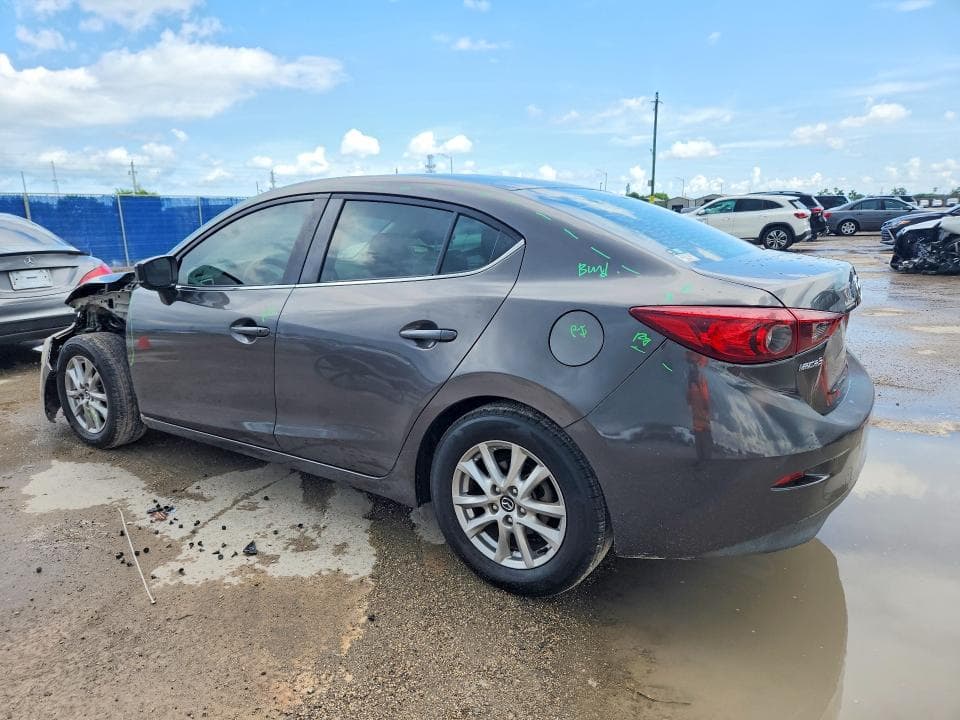 2018 MAZDA 3 SPORT 2
