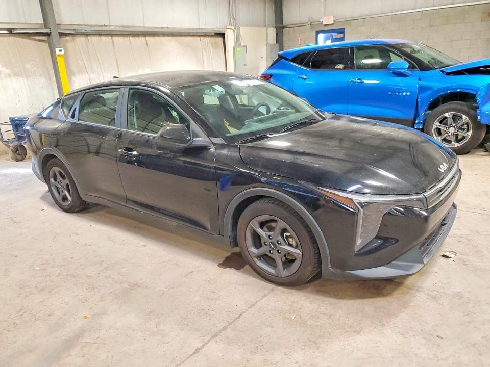 2025 KIA K4 LXS 4