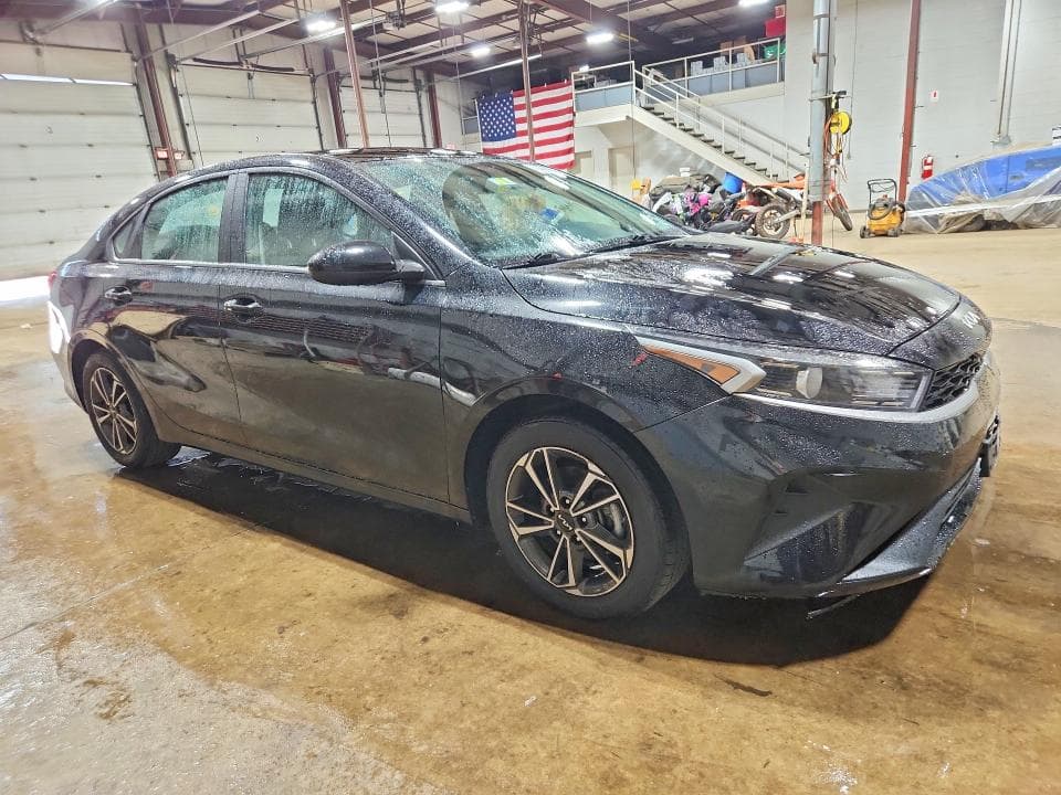 2023 KIA FORTE LXS 4