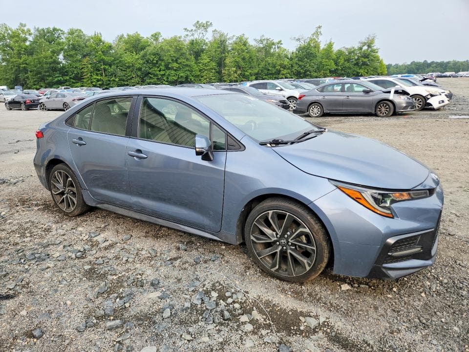 2021 TOYOTA COROLLA SE 4