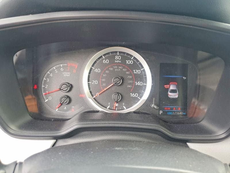 2021 TOYOTA COROLLA SE 9